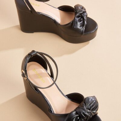 Shoes VERSONA  | Wrapped With A Bow Wedges New_Black