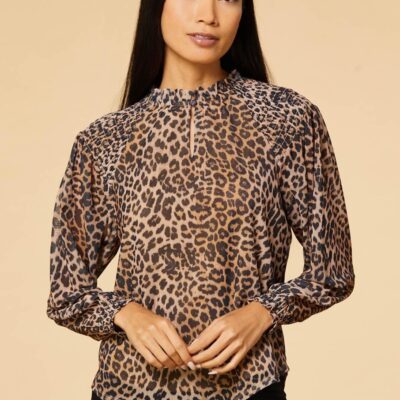 Apparel VERSONA  | Walk On The Wild Side Top Black_Print