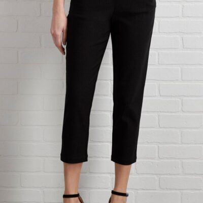 Apparel VERSONA  | Textured Crop Pants Ideal_Black