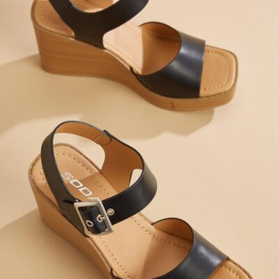 Shoes VERSONA  | Buckle In Wedges New_Black