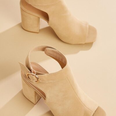 Shoes VERSONA  | Open To Whatever Shooties Nude